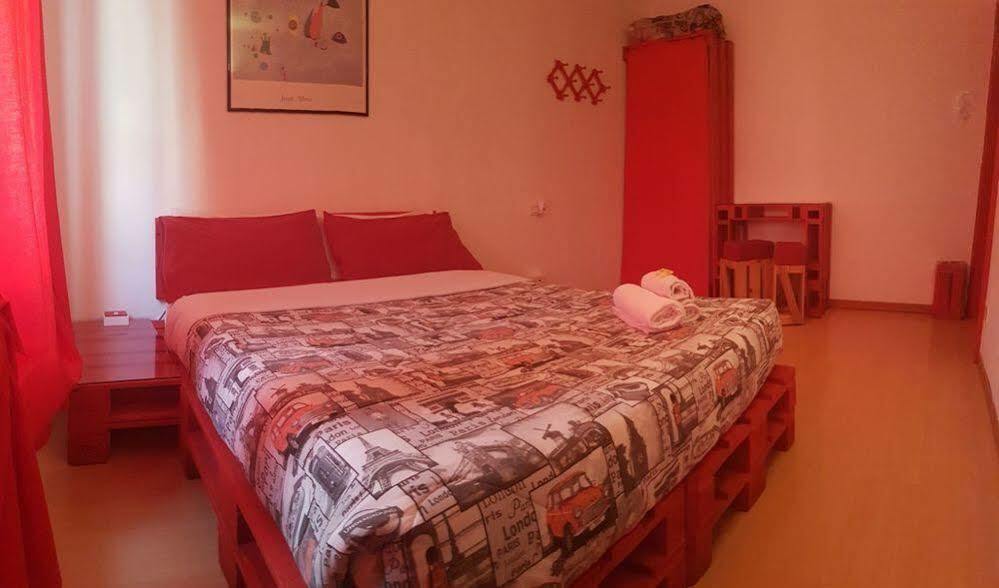 Uptown B'N'B Hotel Бергамо Екстериор снимка